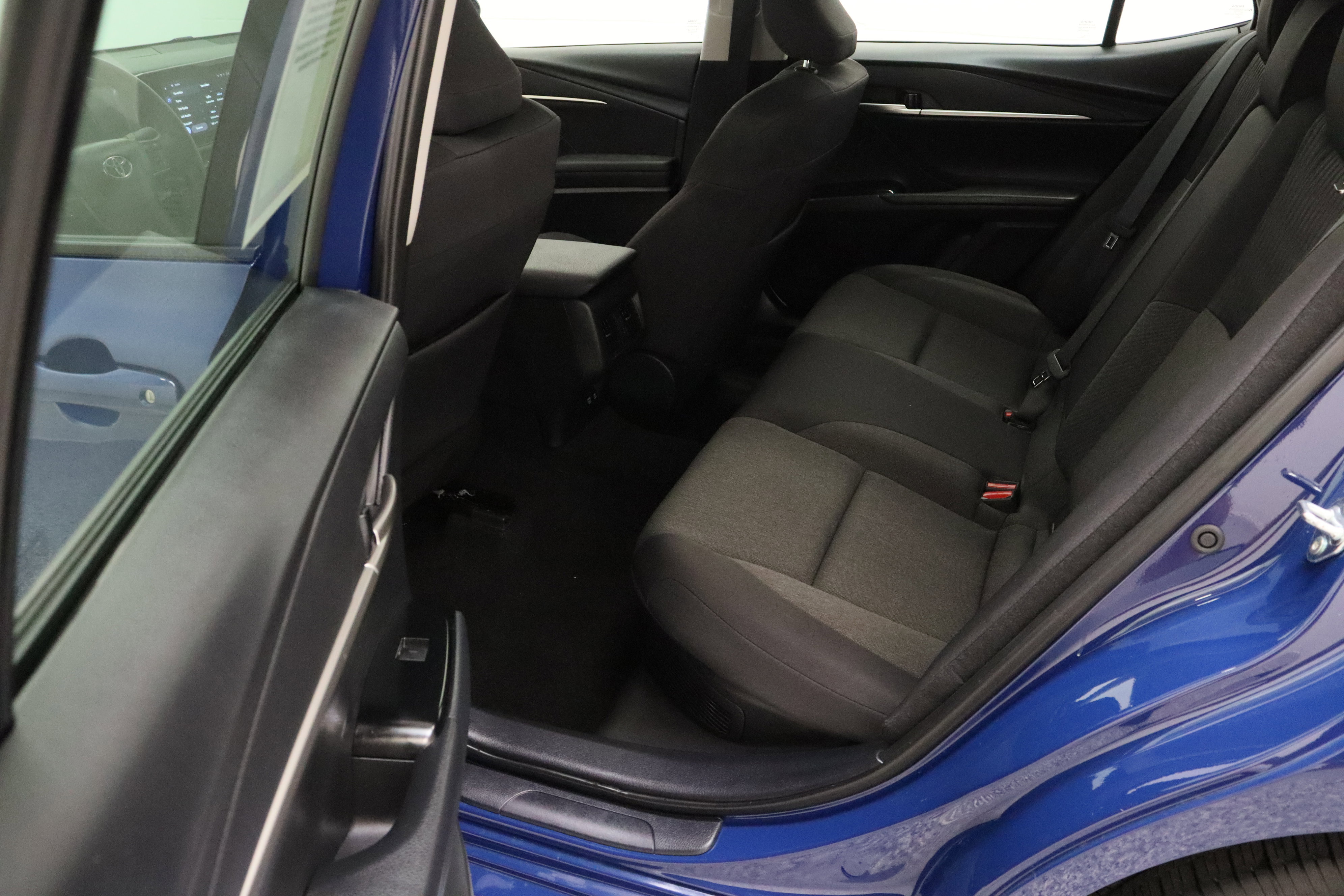 Certified 2025 Toyota Camry LE w/ Convenience Package FWD image 28