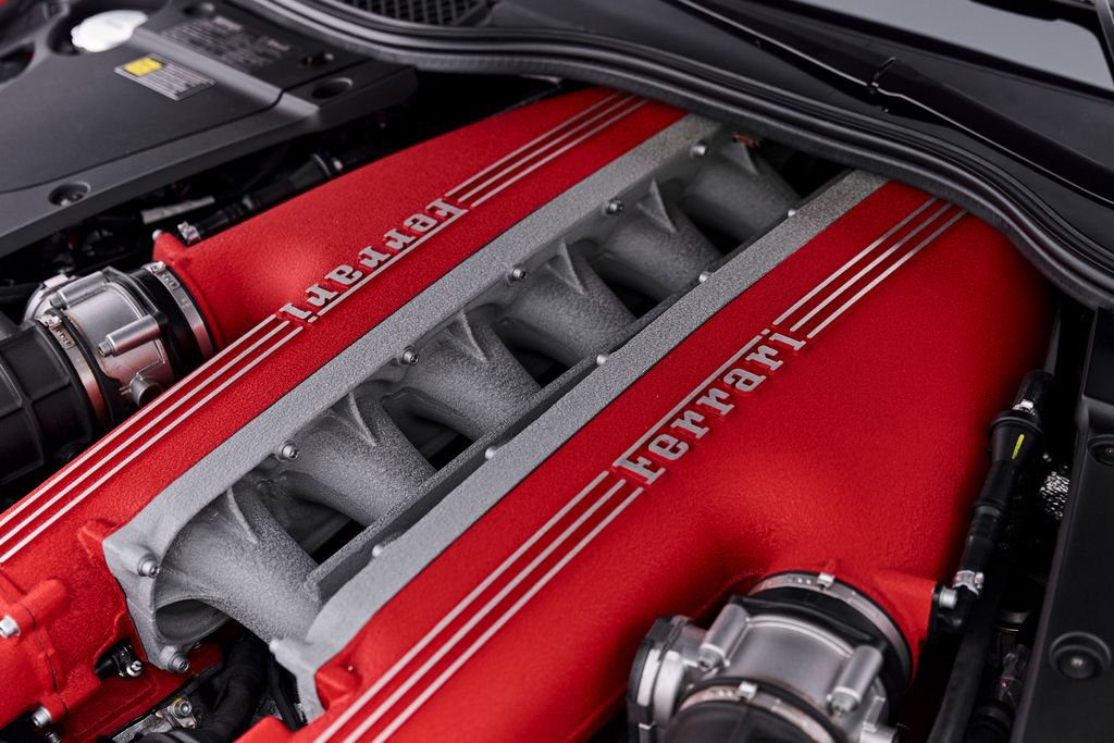 Used 2016 Ferrari F12 Berlinetta RWD image 34