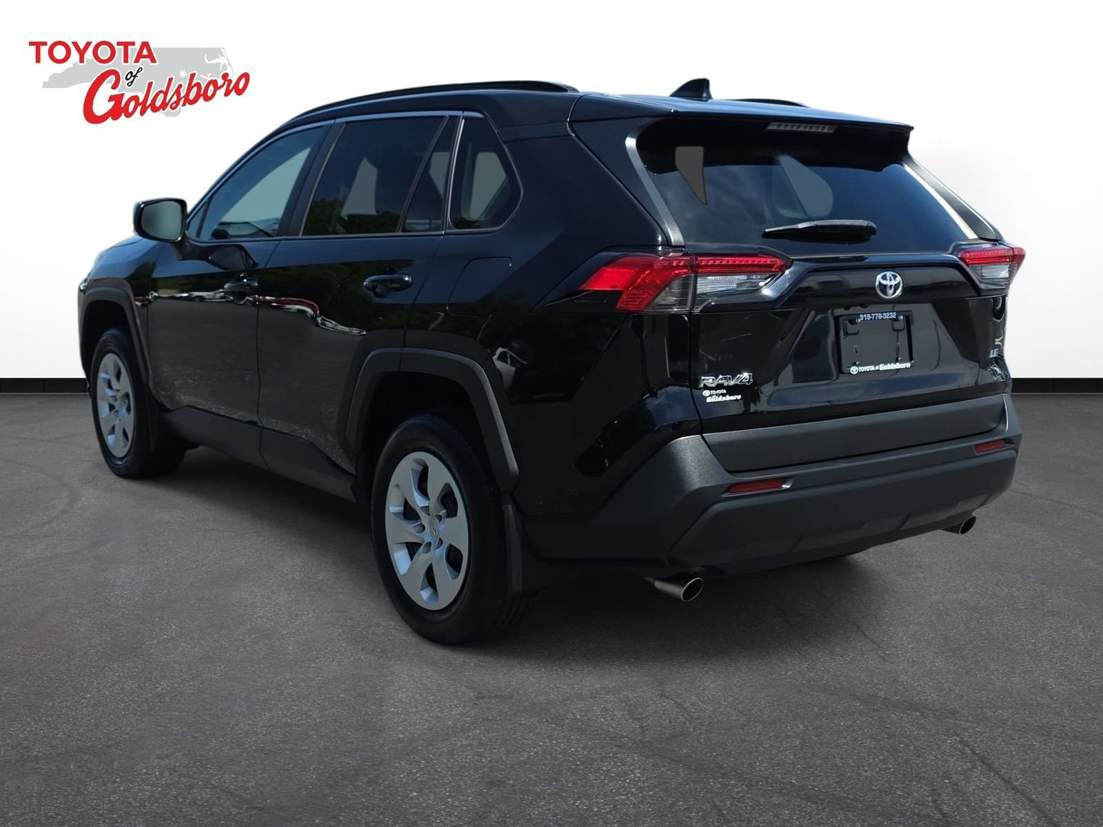 Used 2020 Toyota RAV4 LE w/ All Weather Liner Package FWD image 7