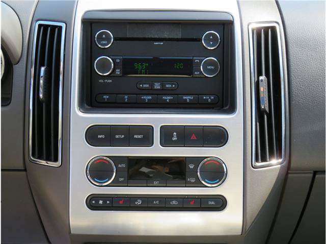 Used 2010 Ford Edge Limited FWD image 7