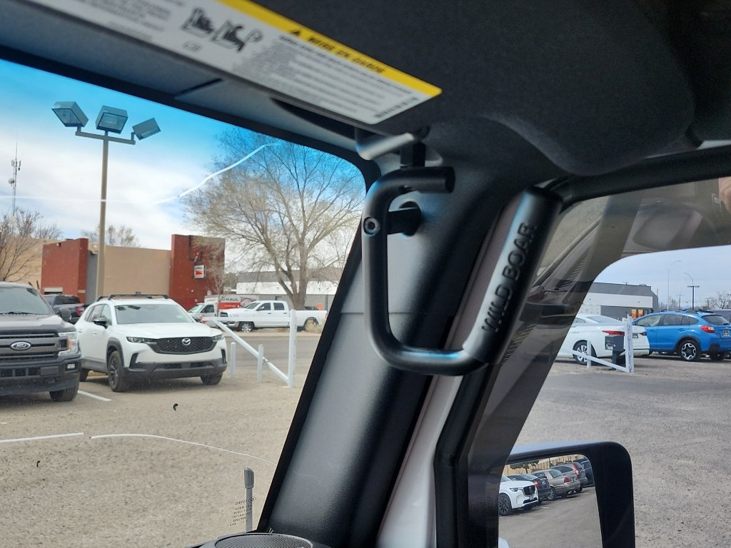Used 2017 Jeep Wrangler Unlimited Sahara image 29