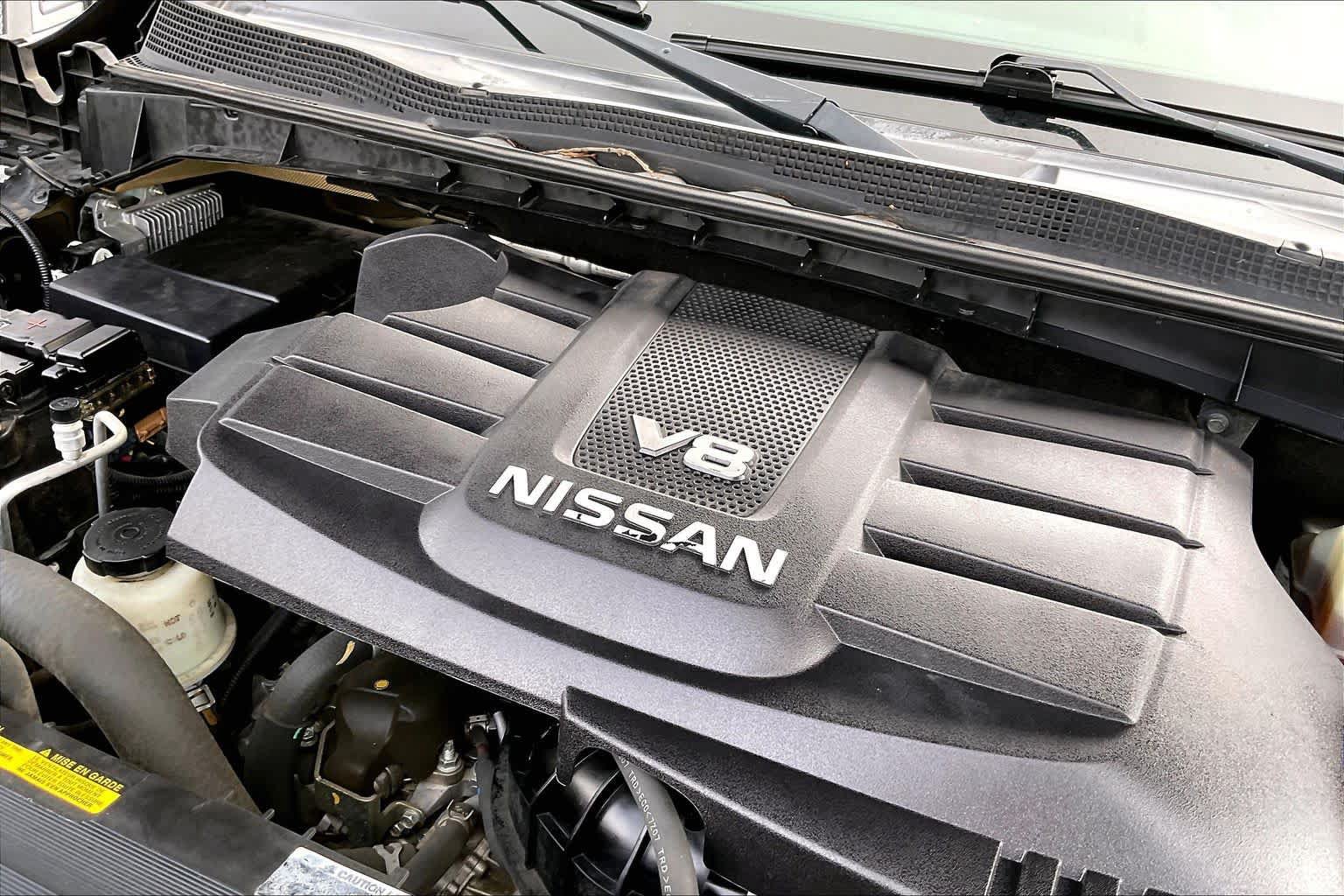 Used 2019 Nissan Titan SV w/ SV Convenience Package RWD image 29