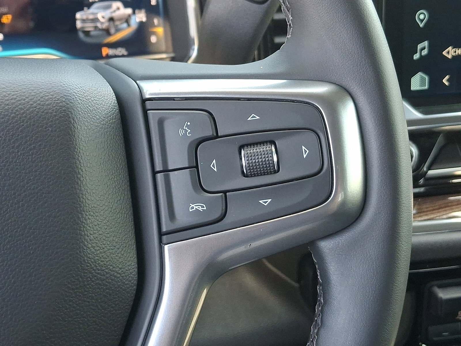 Certified 2024 Chevrolet Silverado 2500 LT w/ Convenience Package AWD/4WD image 22