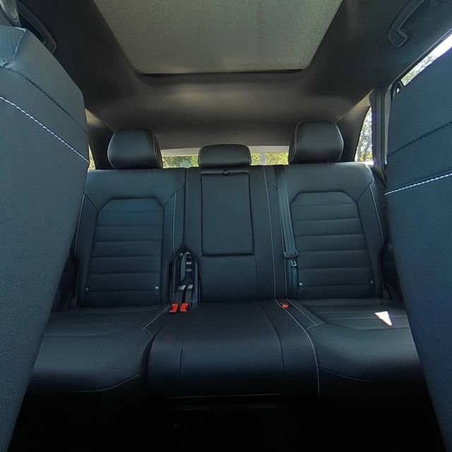 New 2026 Volkswagen Atlas Cross Sport SEL R-Line image 28