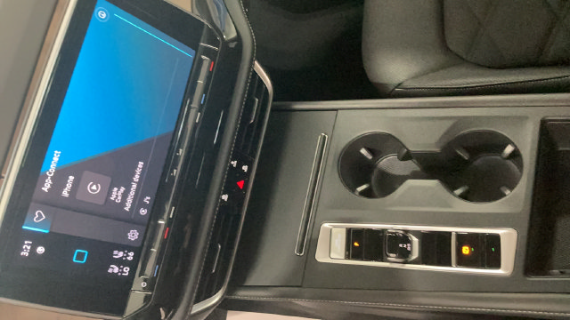 Certified 2026 Volkswagen Atlas SE AWD/4WD image 22