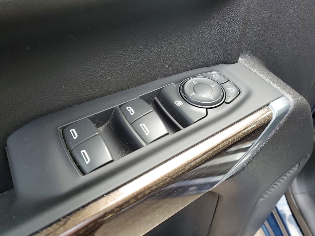 Used 2021 Chevrolet Silverado 1500 RST image 23