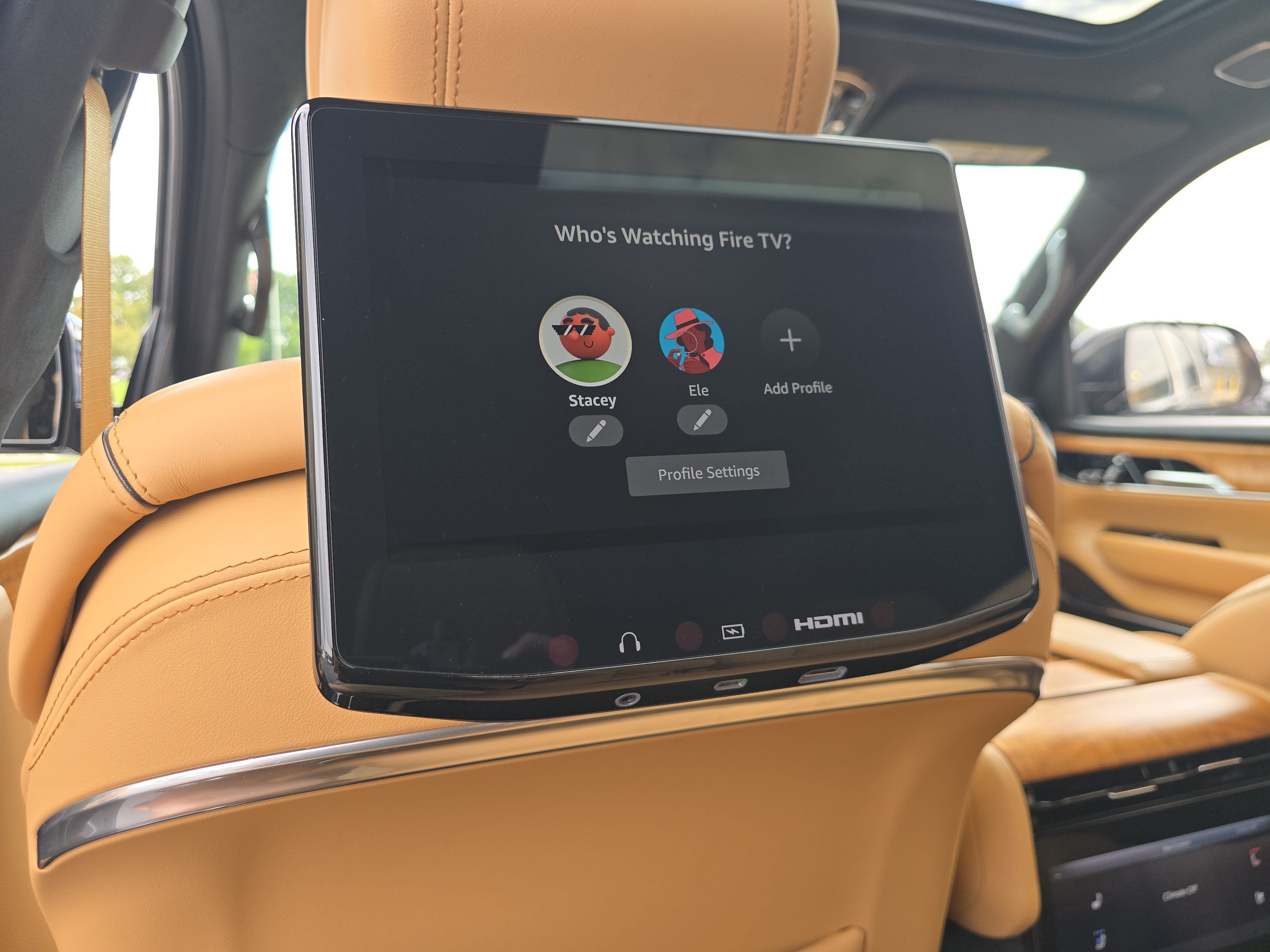 Used 2024 Jeep Grand Wagoneer Series III w/ Rear Seat Video Group 1 AWD/4WD image 21