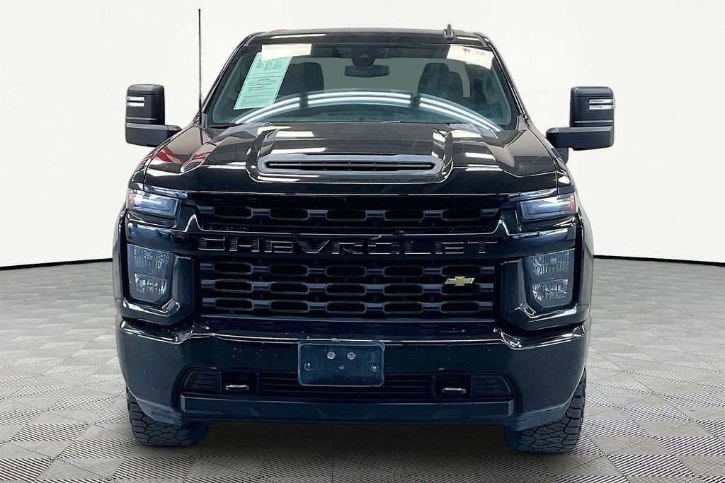 Used 2022 Chevrolet Silverado 2500 Custom w/ Custom Convenience Package AWD/4WD image 2