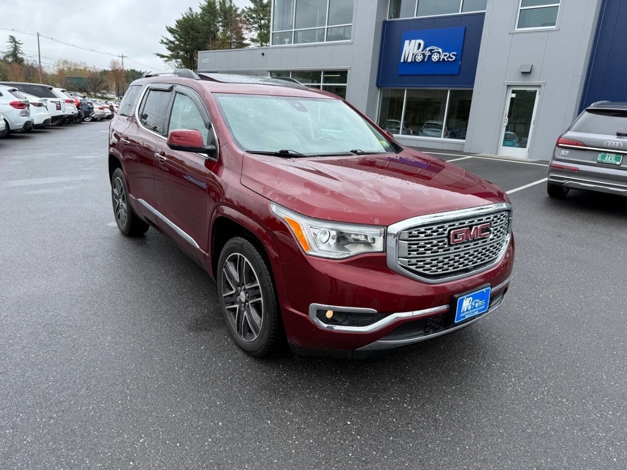 Used 2017 GMC Acadia Denali w/ Technology Package AWD/4WD image 6