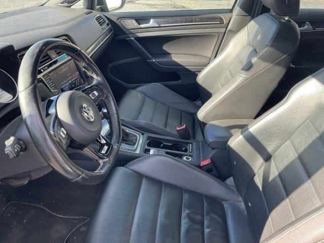 Used 2017 Volkswagen Golf R 4-Door image 5