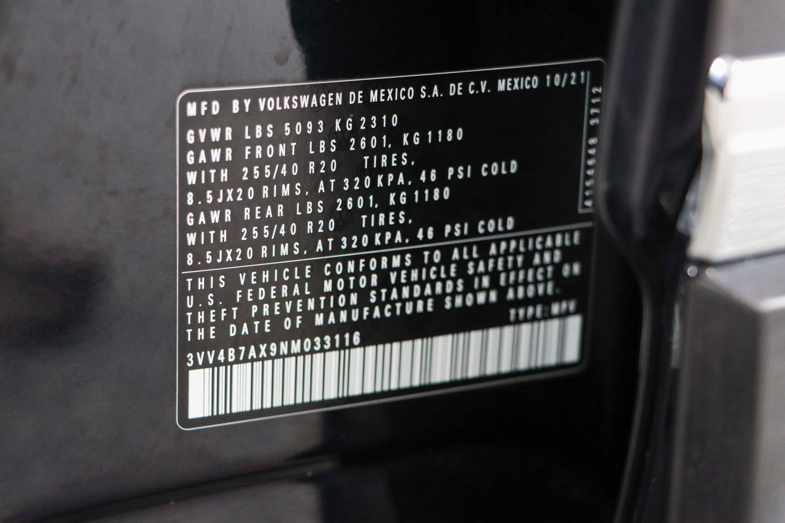 Used 2022 Volkswagen Tiguan SEL R-Line AWD/4WD image 35