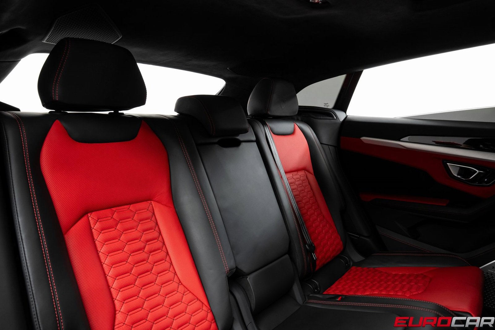 Used 2022 Lamborghini Urus image 41