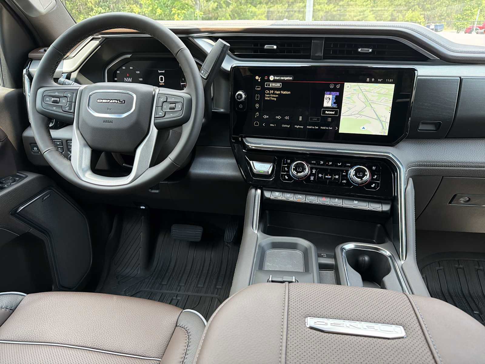 New 2026 GMC Sierra 3500 Denali w/ Denali Reserve Package AWD/4WD image 3