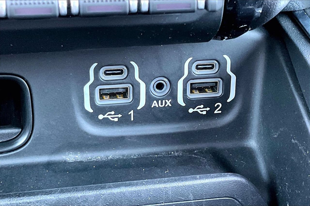 Certified 2024 RAM 1500 Laramie AWD/4WD image 18