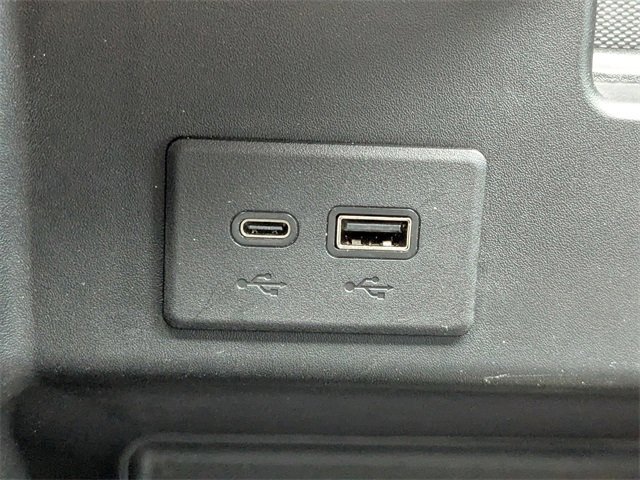 Used 2024 Chevrolet Silverado 2500 High Country w/ High Country Premium Package image 28