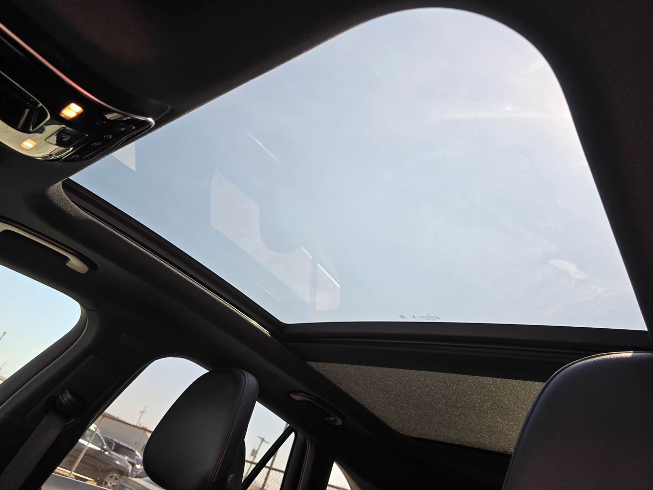 Used 2026 Mercedes-Benz GLC 300 4MATIC image 31