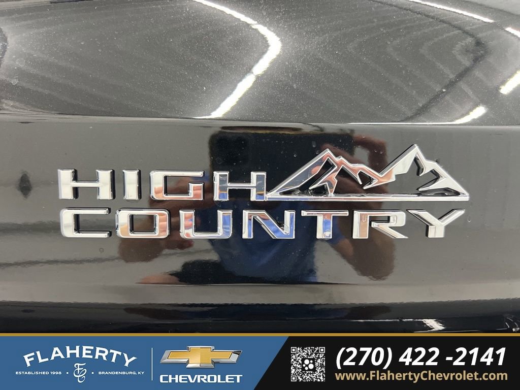 New 2026 Chevrolet Traverse High Country image 18