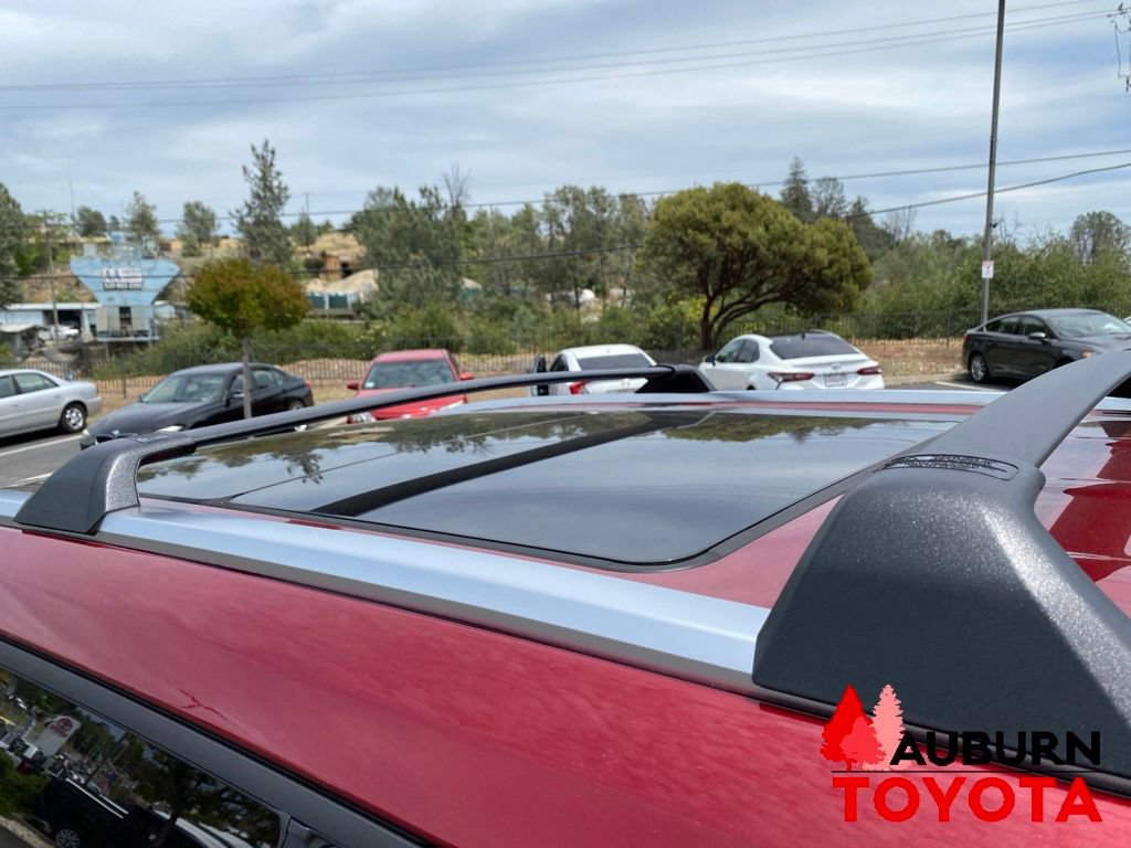 New 2026 Toyota Highlander Platinum AWD/4WD image 12