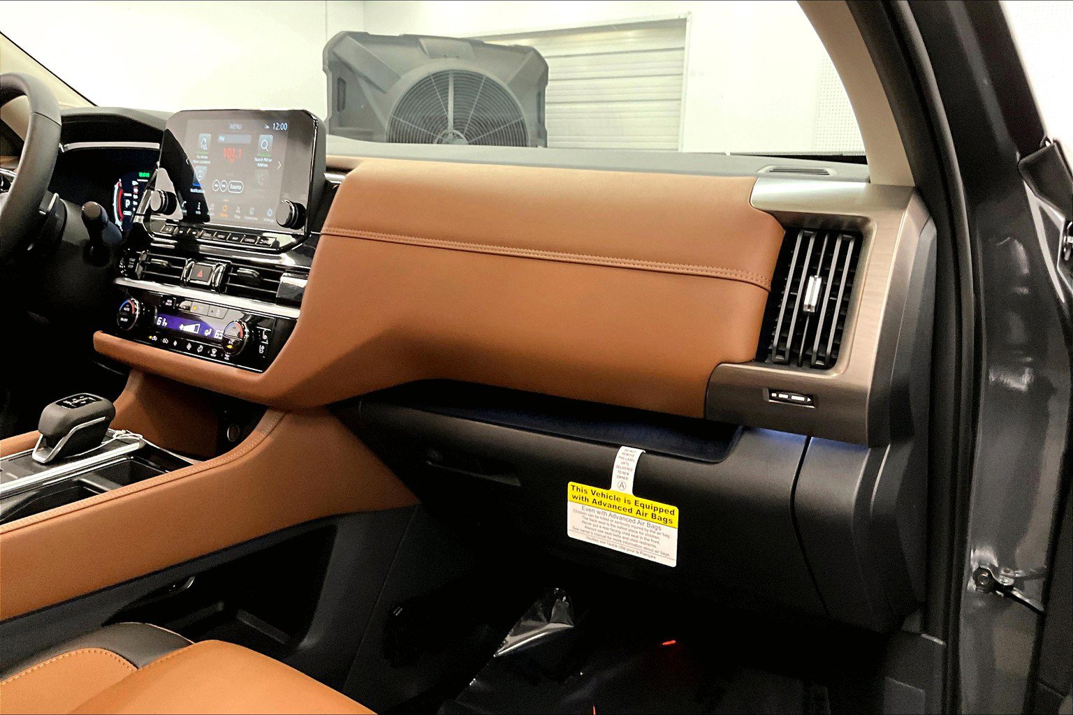 New 2025 Nissan Pathfinder Platinum w/ Cargo Package AWD/4WD image 35