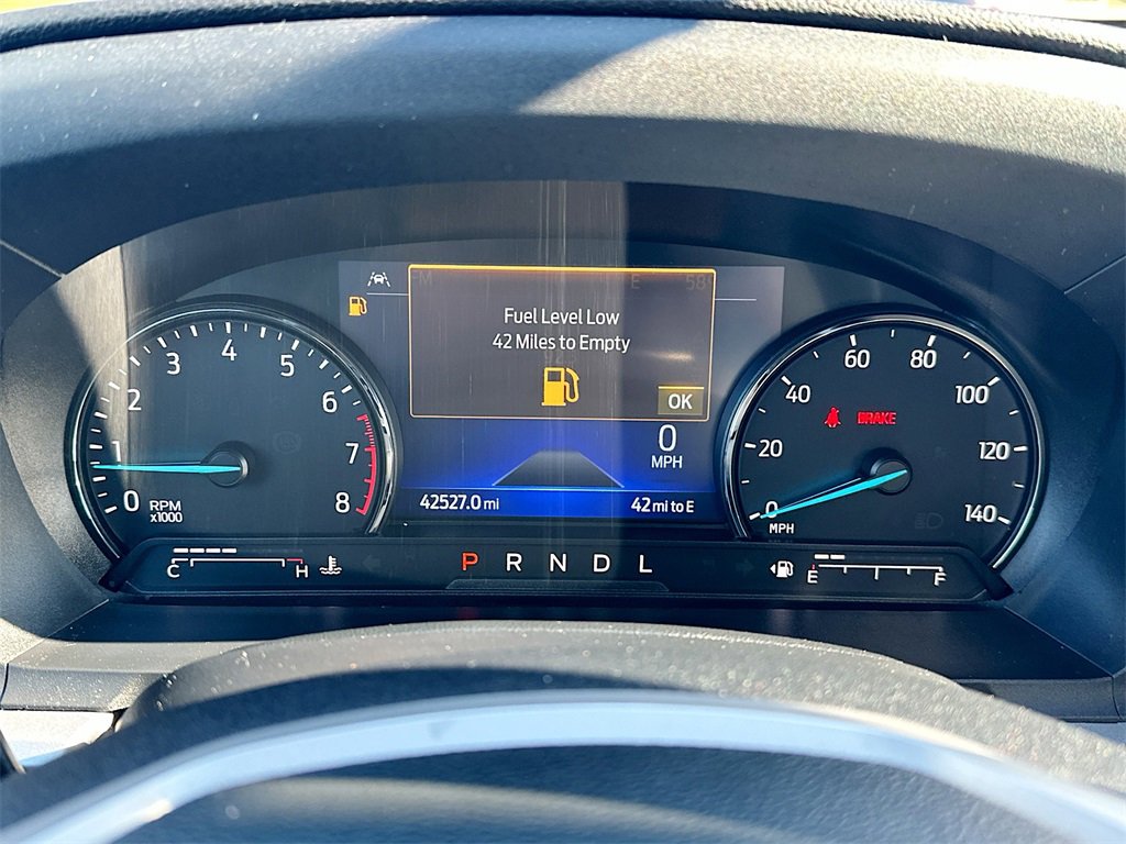 Used 2022 Ford Explorer XLT image 12