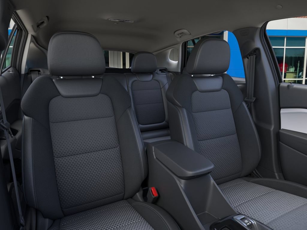 New 2026 Chevrolet Trax LT w/ LT Convenience Package FWD image 16