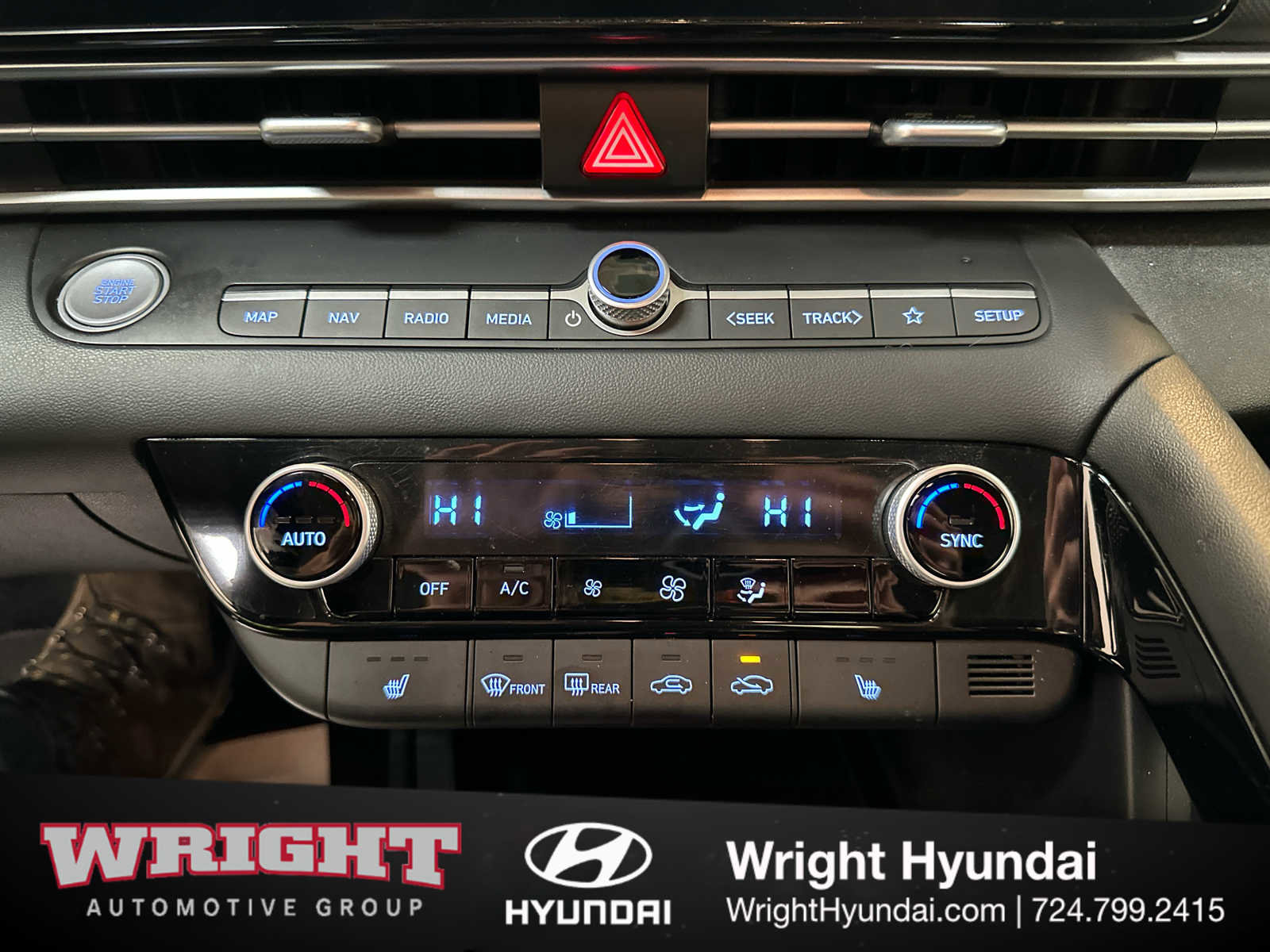 Certified 2023 Hyundai Elantra SEL w/ Convenience Package image 28