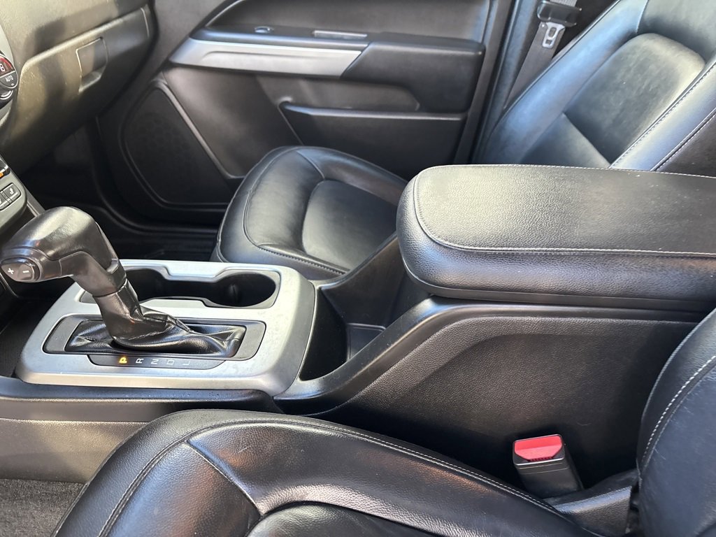 Used 2020 Chevrolet Colorado LT w/ Colorado RST Special Edition image 22