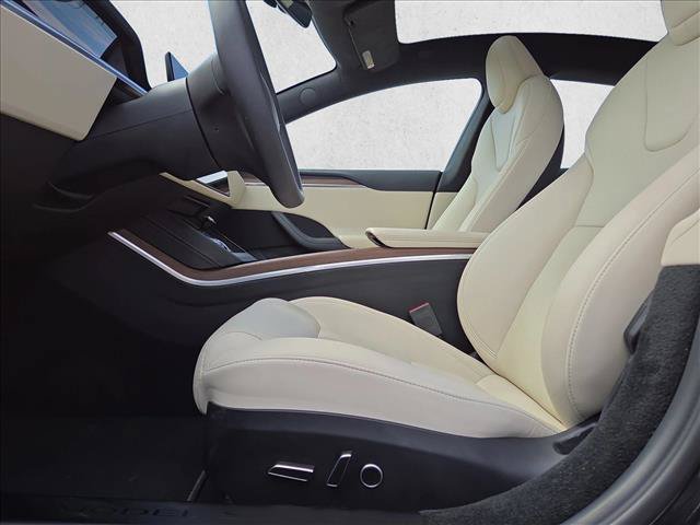 Used 2024 Tesla Model S AWD/4WD image 17