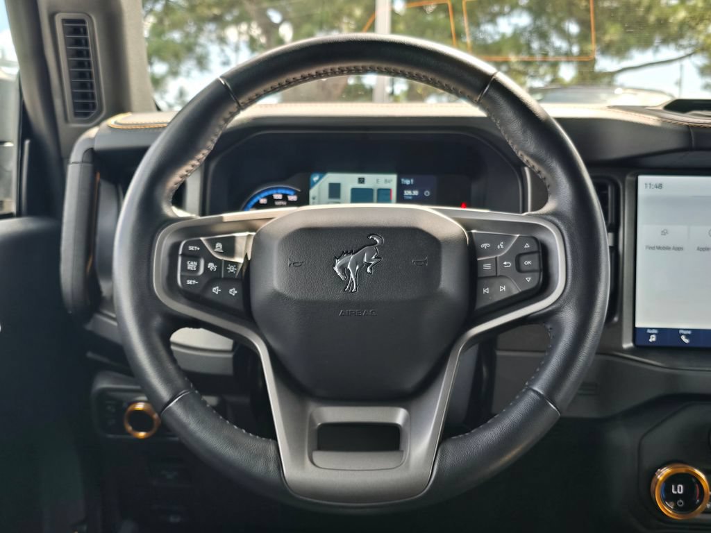 Used 2024 Ford Bronco Badlands AWD/4WD image 14