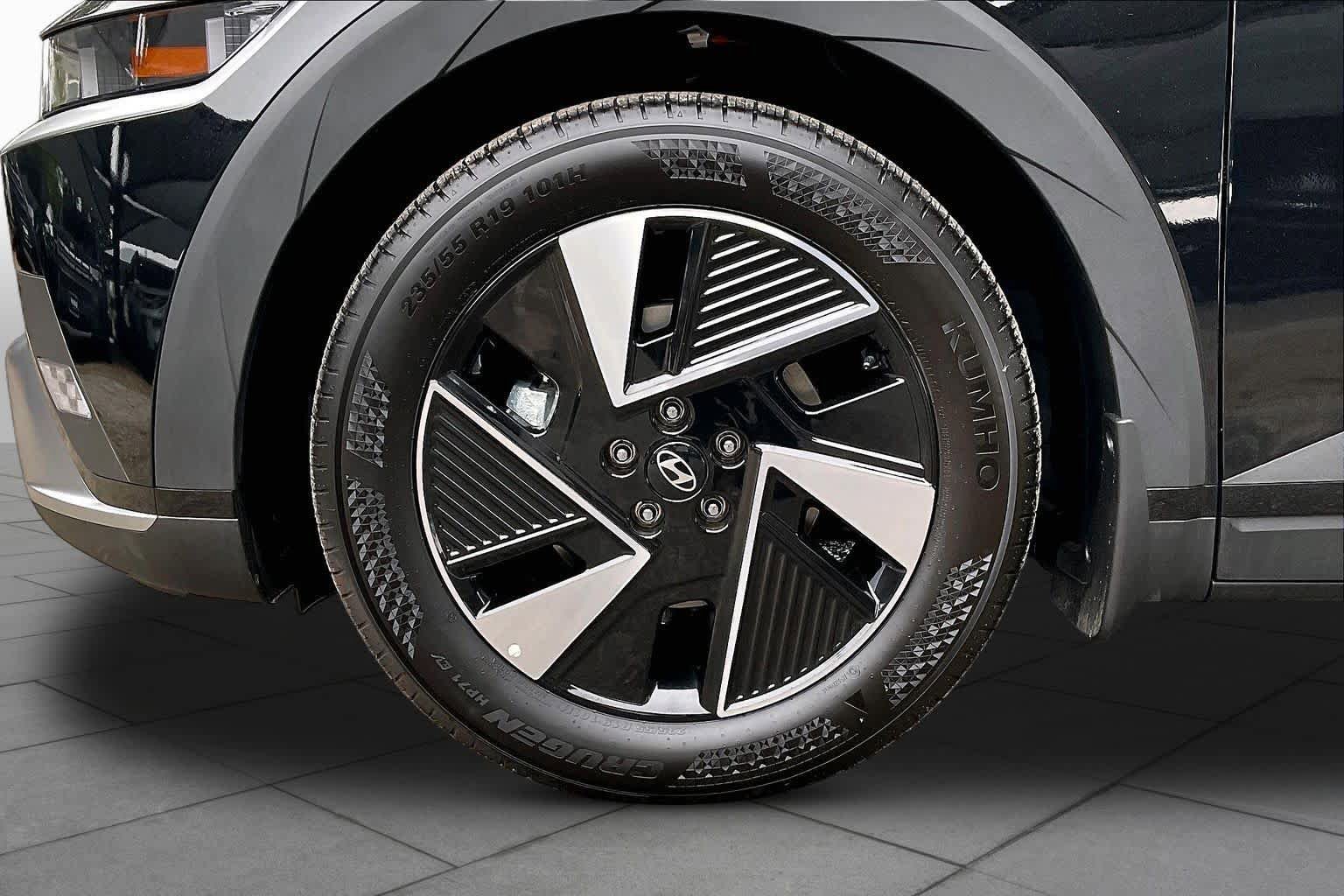 Certified 2026 Hyundai Ioniq 5 SEL RWD image 10