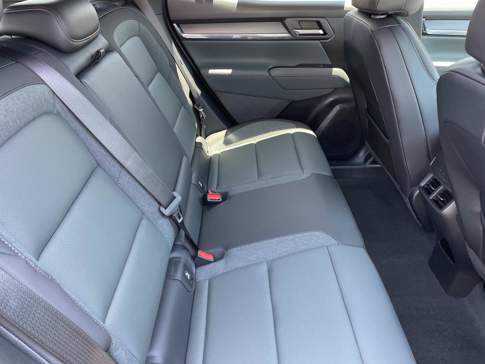 New 2026 GMC Terrain AT4 AWD/4WD image 26
