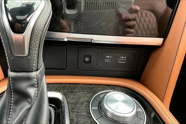 Used 2023 INFINITI QX80 Sensory w/ Cargo Package image 33