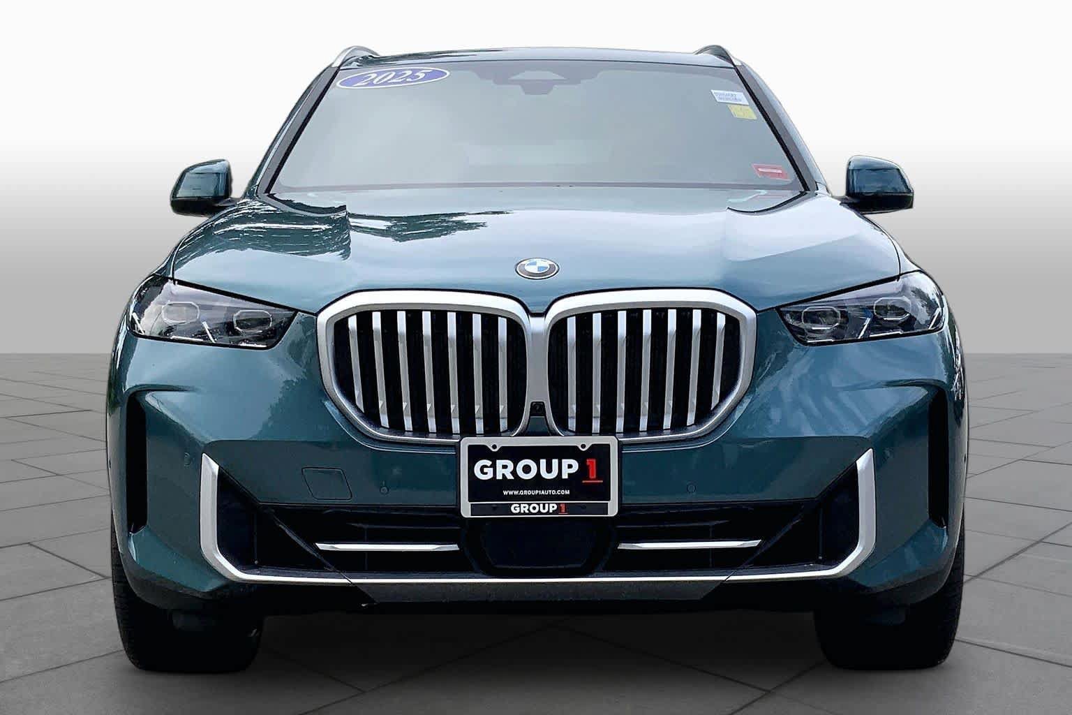 Used 2025 BMW X5 xDrive40i w/ Climate Comfort Package AWD/4WD image 4