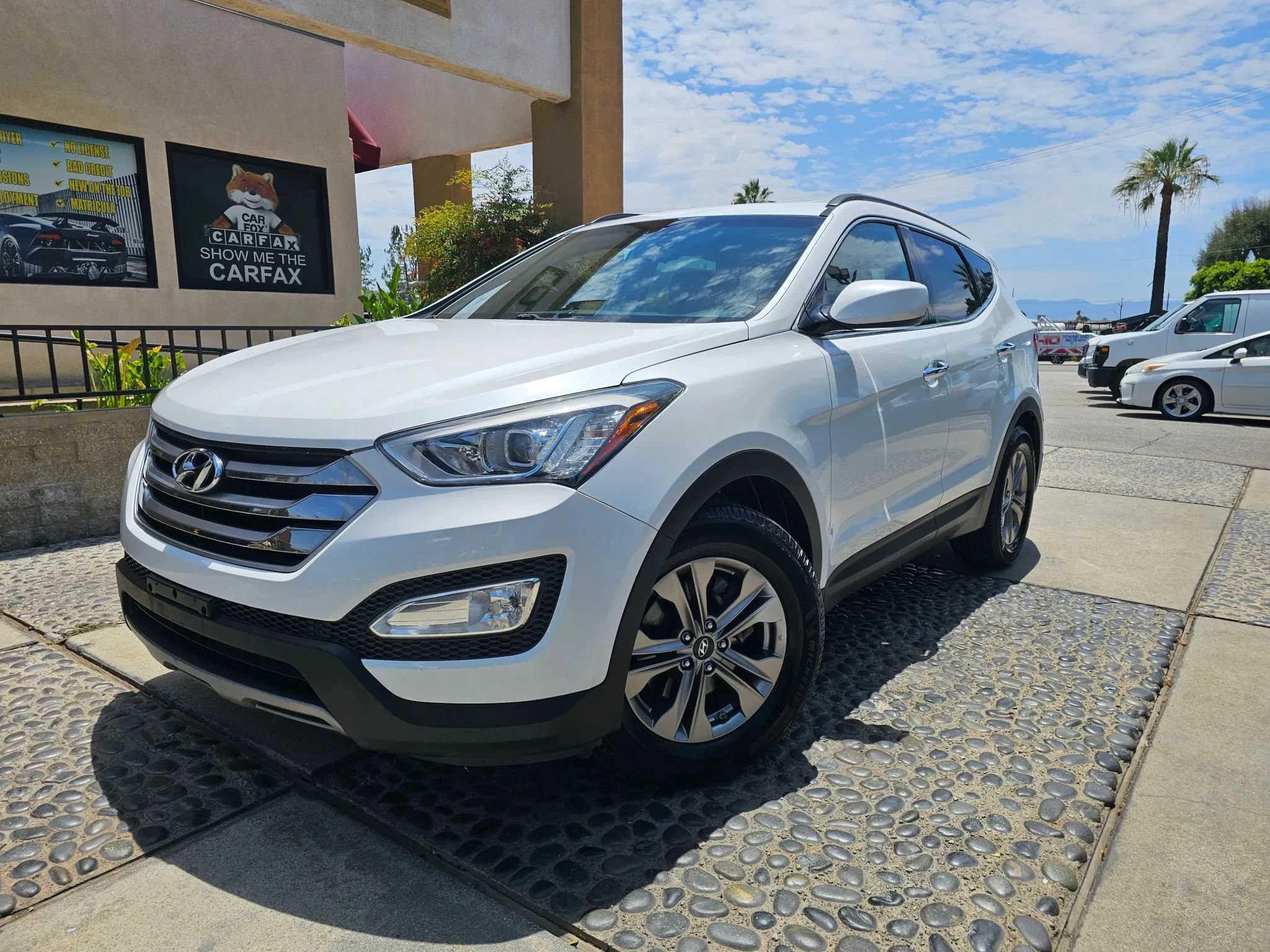 Used 2016 Hyundai Santa Fe Sport w/ Option Group 02 FWD image 1