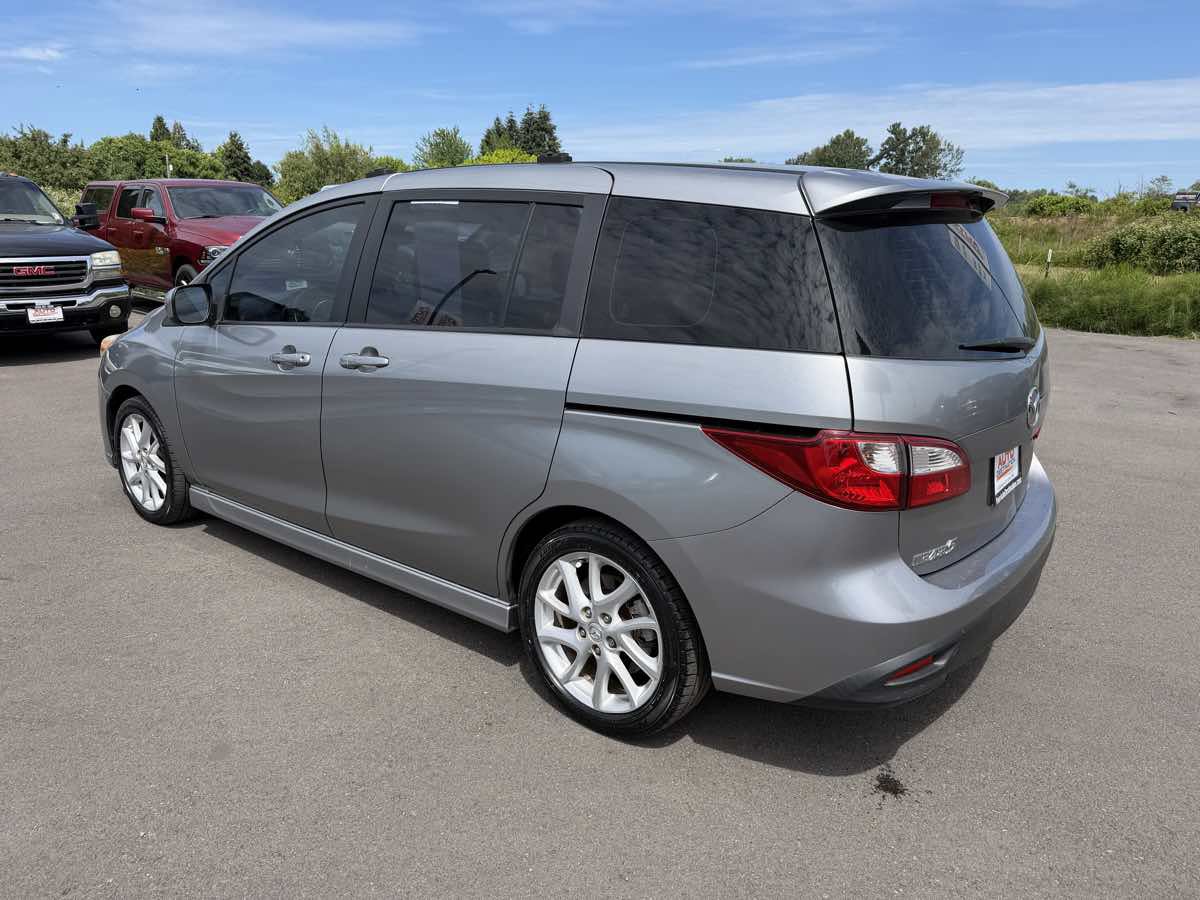 Used 2012 MAZDA MAZDA5 Touring FWD image 6