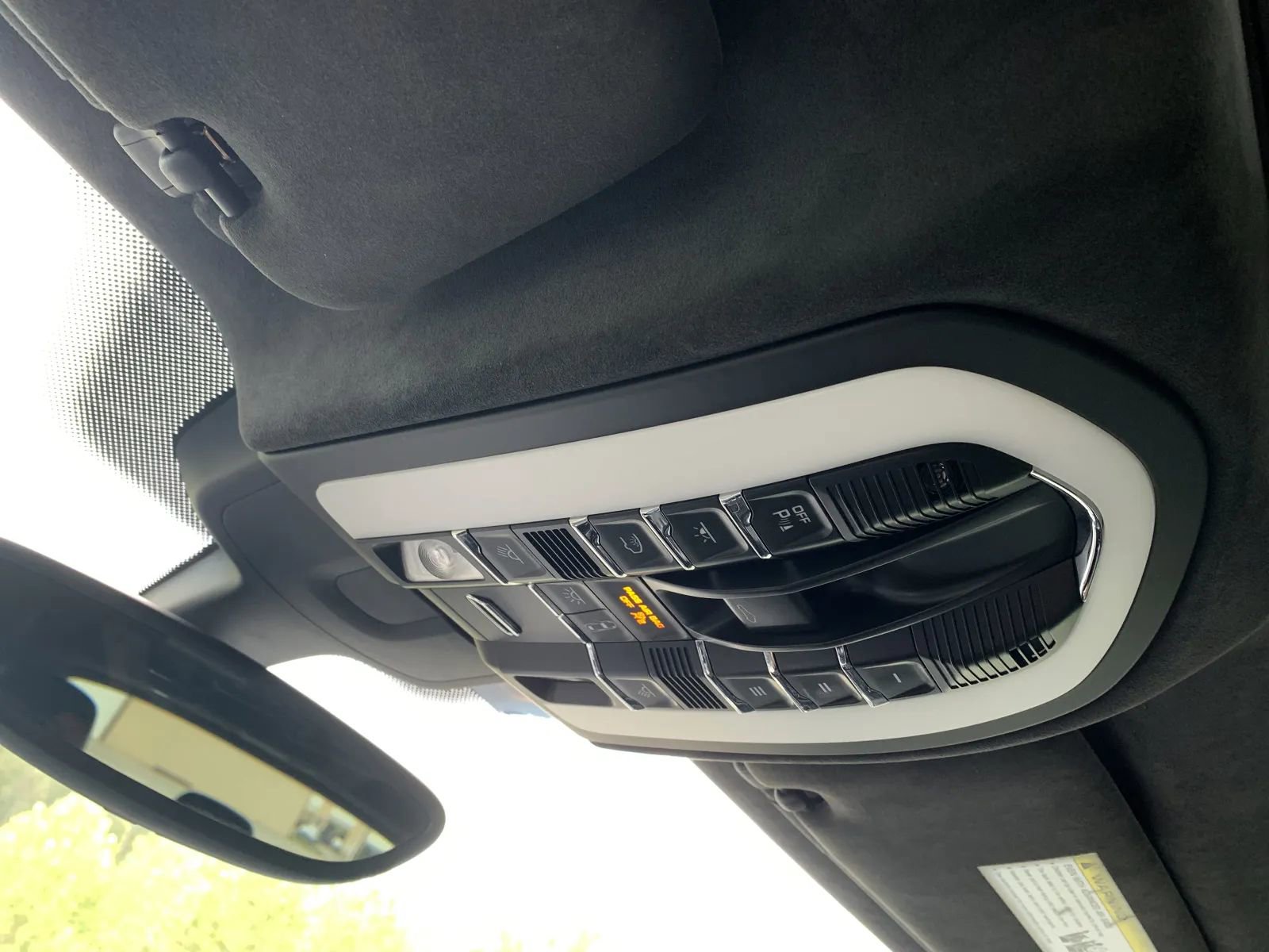 Used 2013 Porsche Cayenne GTS image 24