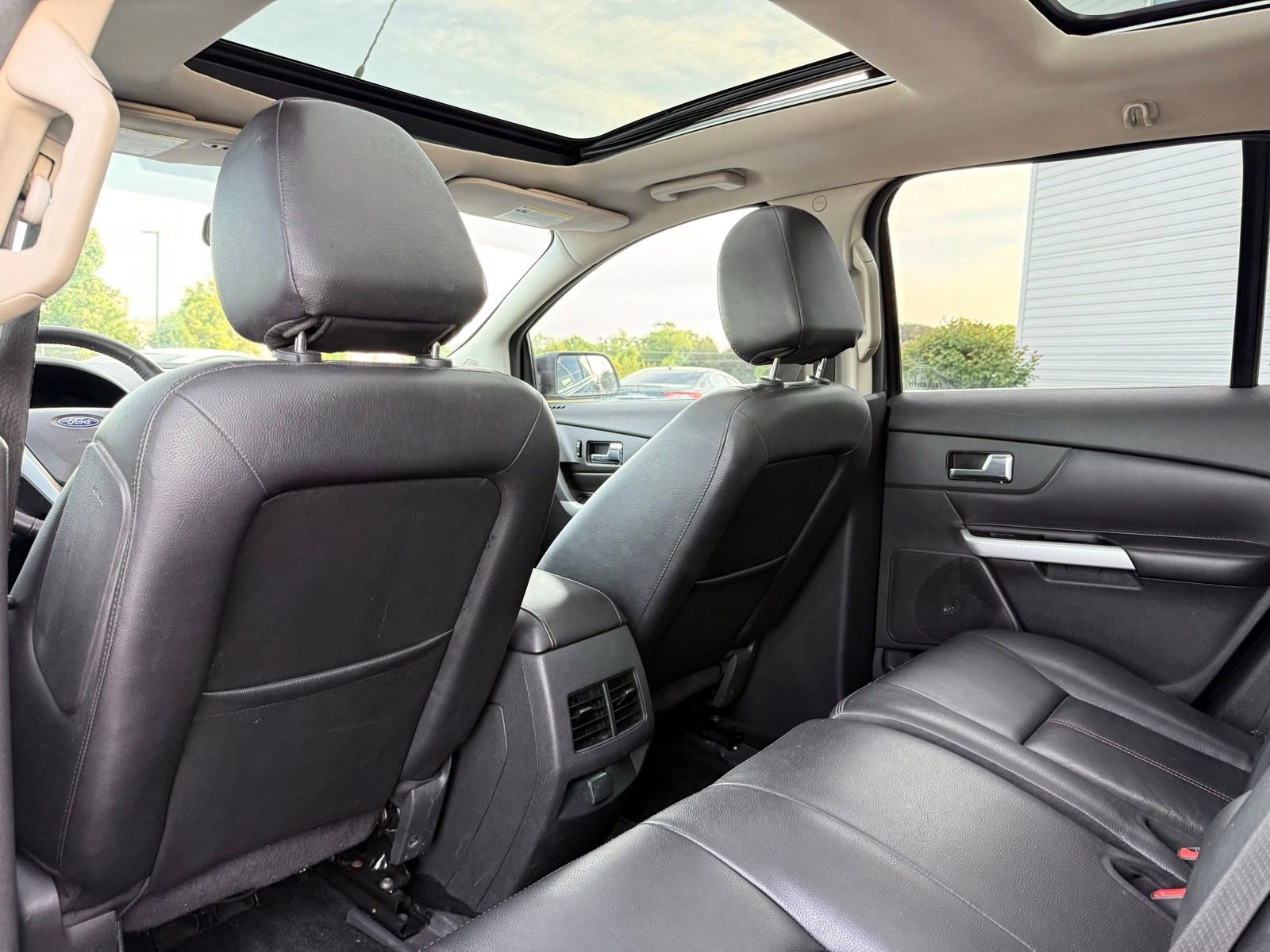 Used 2013 Ford Edge Limited AWD/4WD image 21