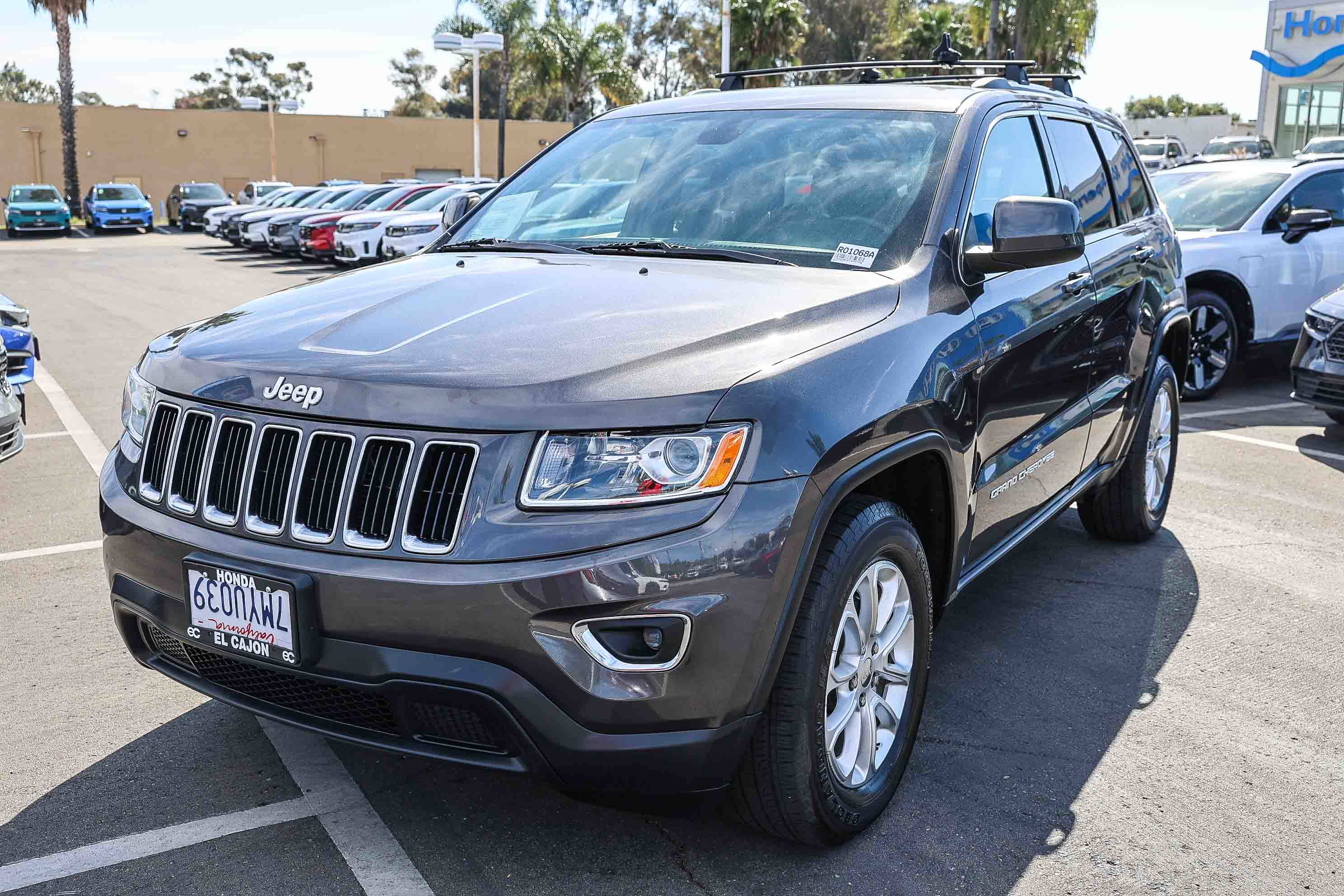 Used 2015 Jeep Grand Cherokee Laredo w/ Quick Order Package 23E image 17