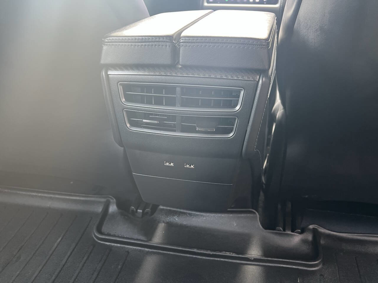 Used 2019 Tesla Model S Performance image 27