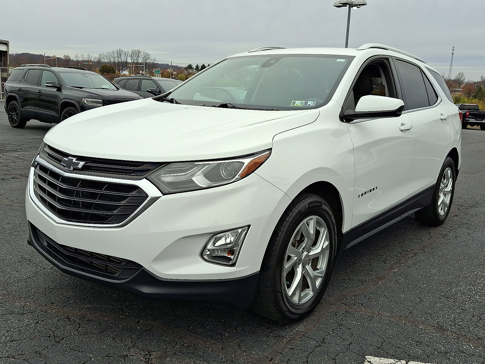 Certified 2020 Chevrolet Equinox LT image 3