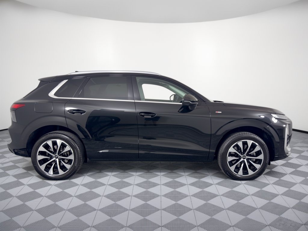 Certified 2026 Audi Q3 quattro 2.0T AWD/4WD image 8