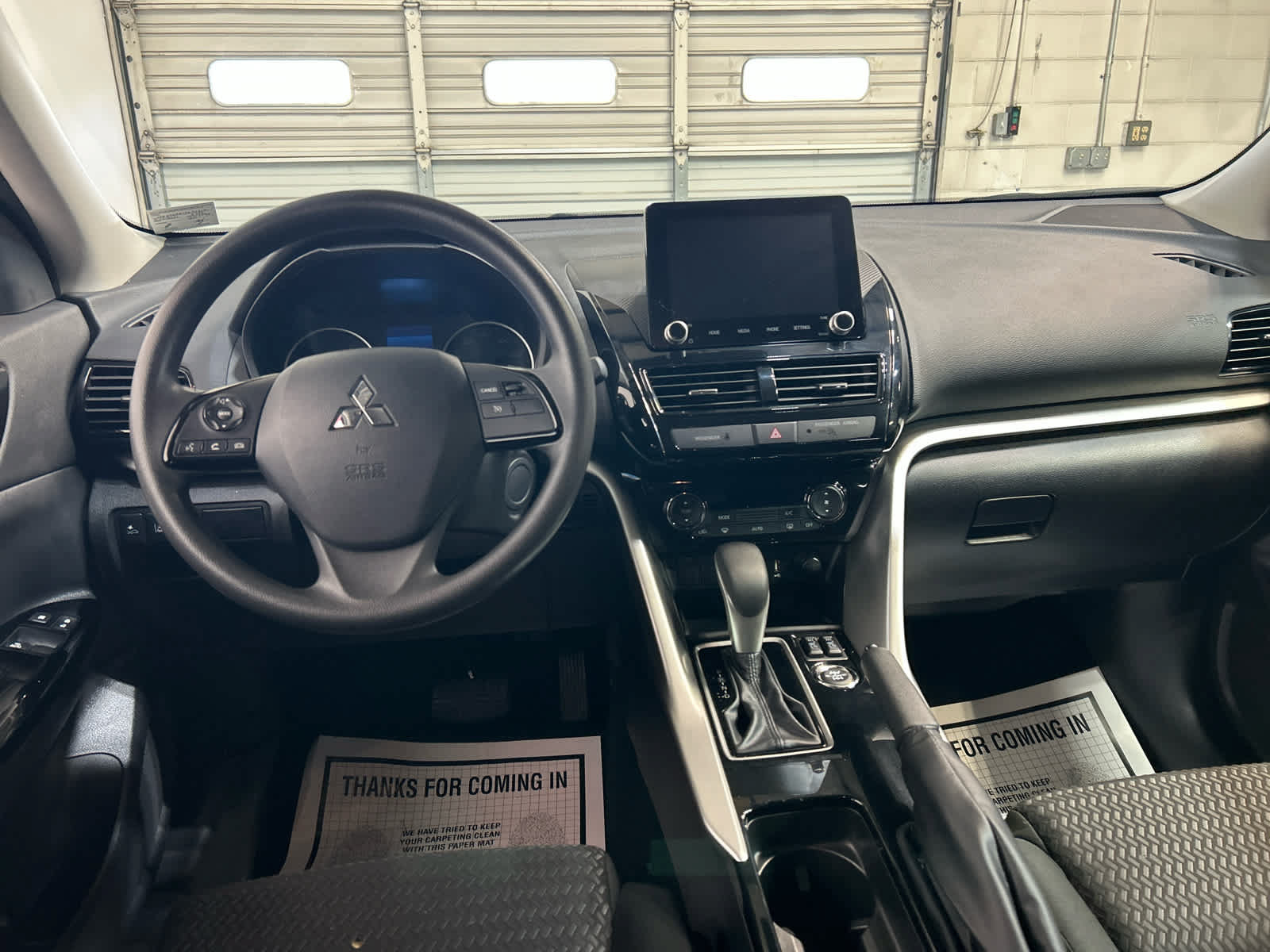 Used 2025 Mitsubishi Eclipse Cross LE AWD/4WD image 12
