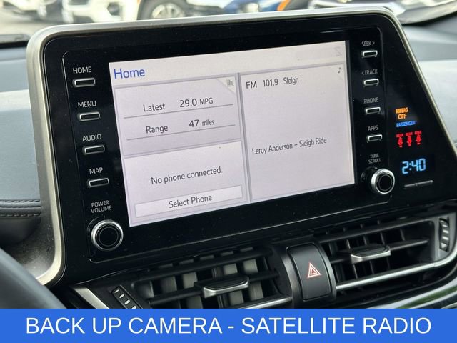 Used 2019 Toyota C-HR XLE image 3