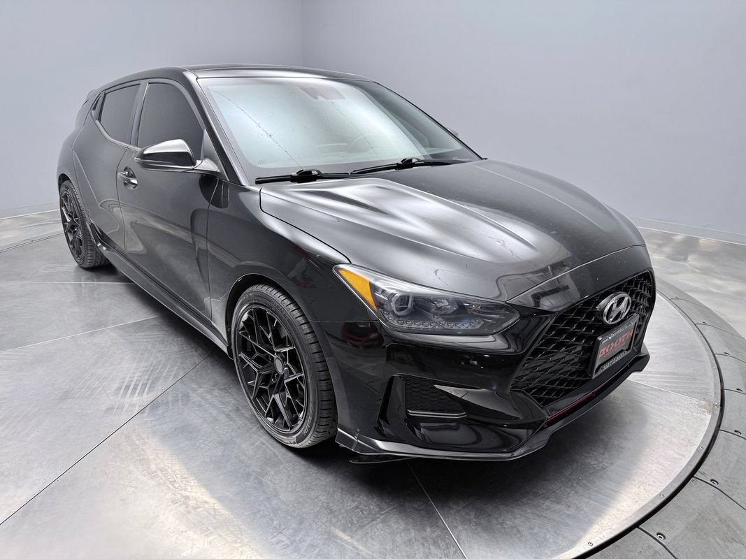 Used 2020 Hyundai Veloster Turbo FWD image 3