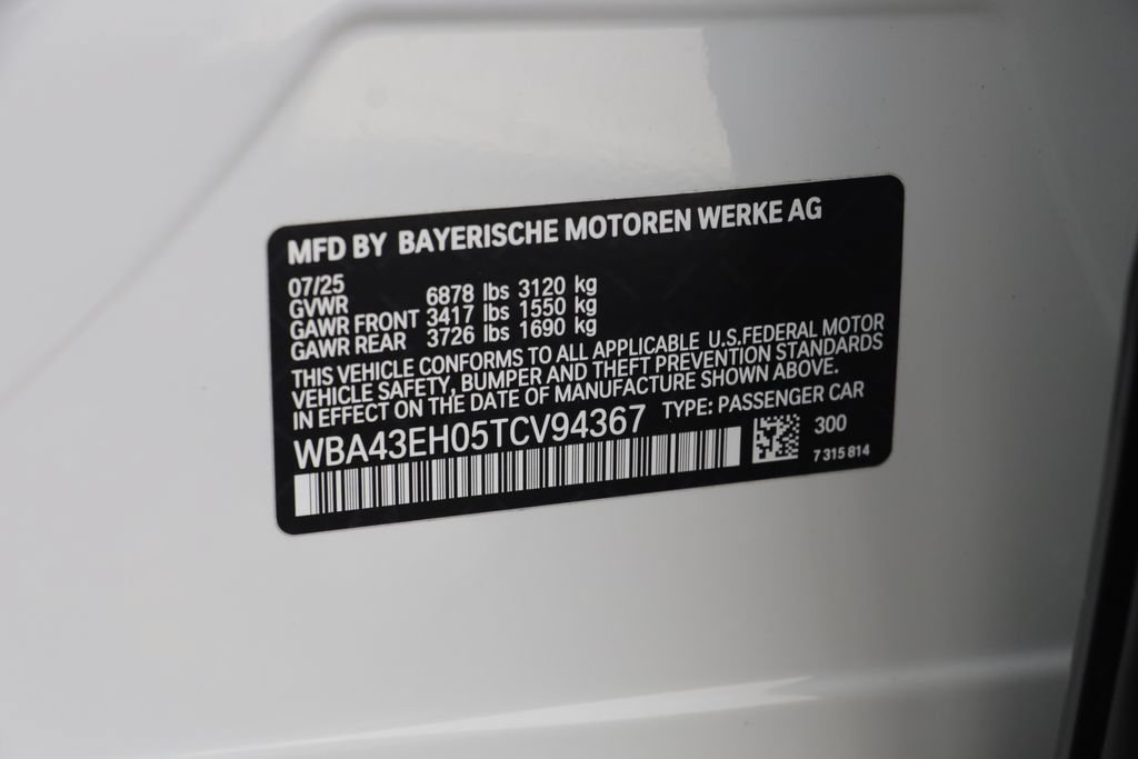 Used 2026 BMW 750e xDrive w/ Autobahn Package AWD/4WD image 27