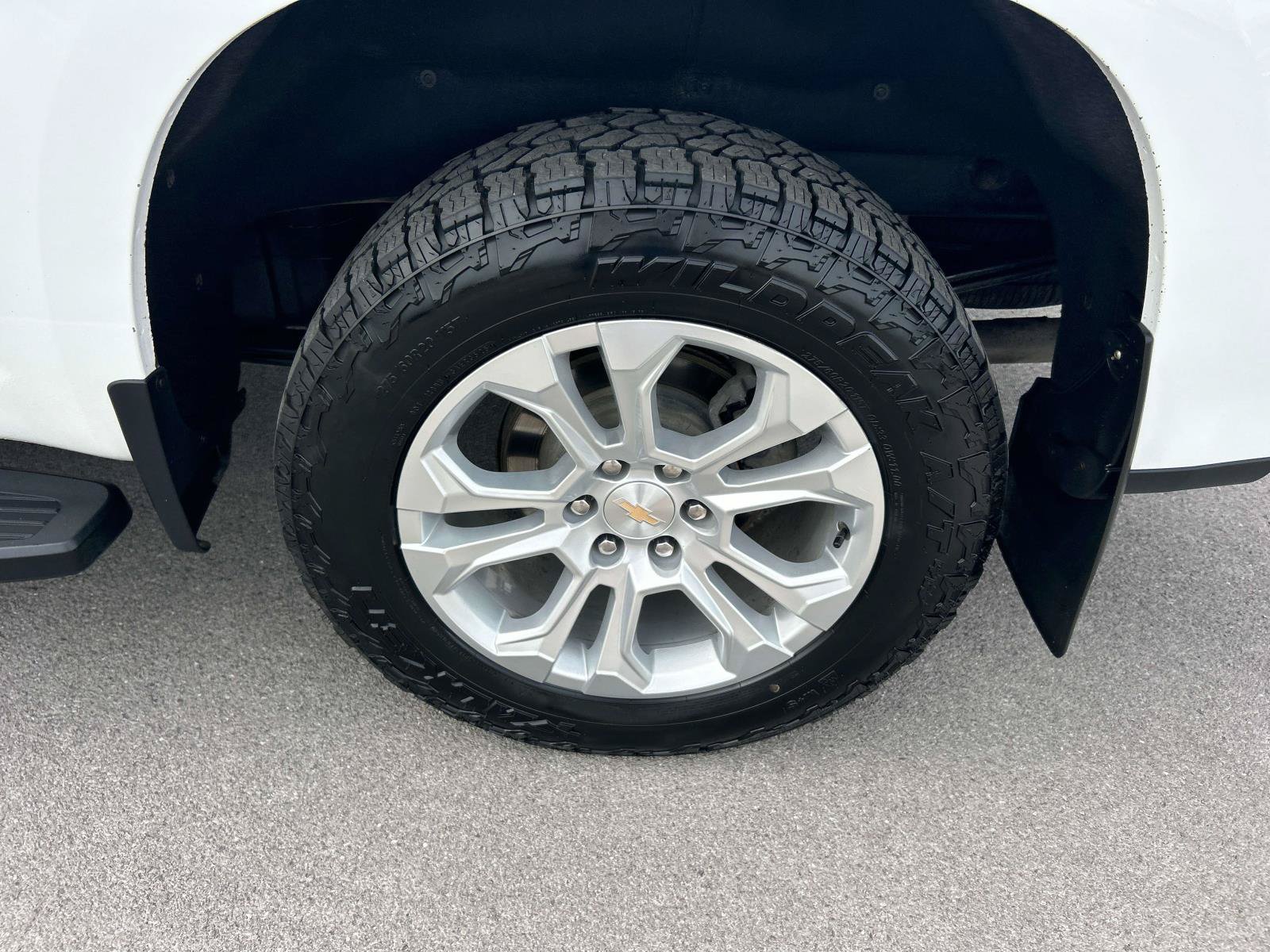 Used 2024 Chevrolet Silverado 1500 LTZ AWD/4WD image 16