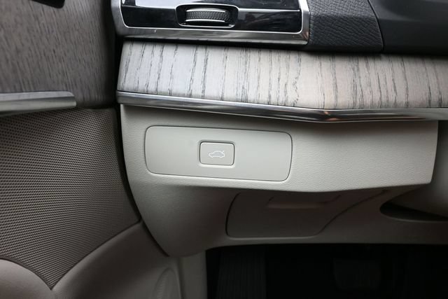 Used 2023 Volvo XC90 B6 Plus w/ Protection Package AWD/4WD image 27
