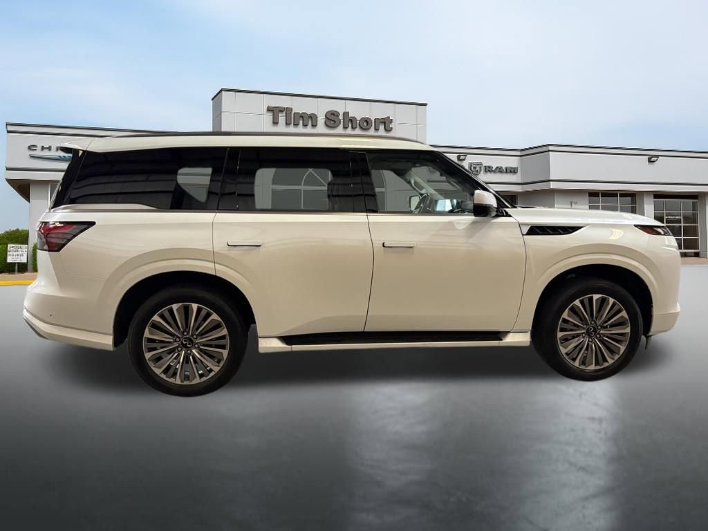 Used 2025 INFINITI QX80 Sensory AWD/4WD image 6