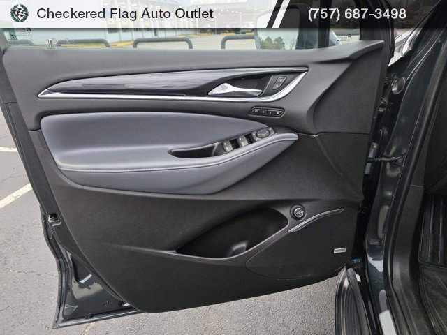 Used 2018 Buick Enclave Premium w/ LPO, Hit The Road Package image 20