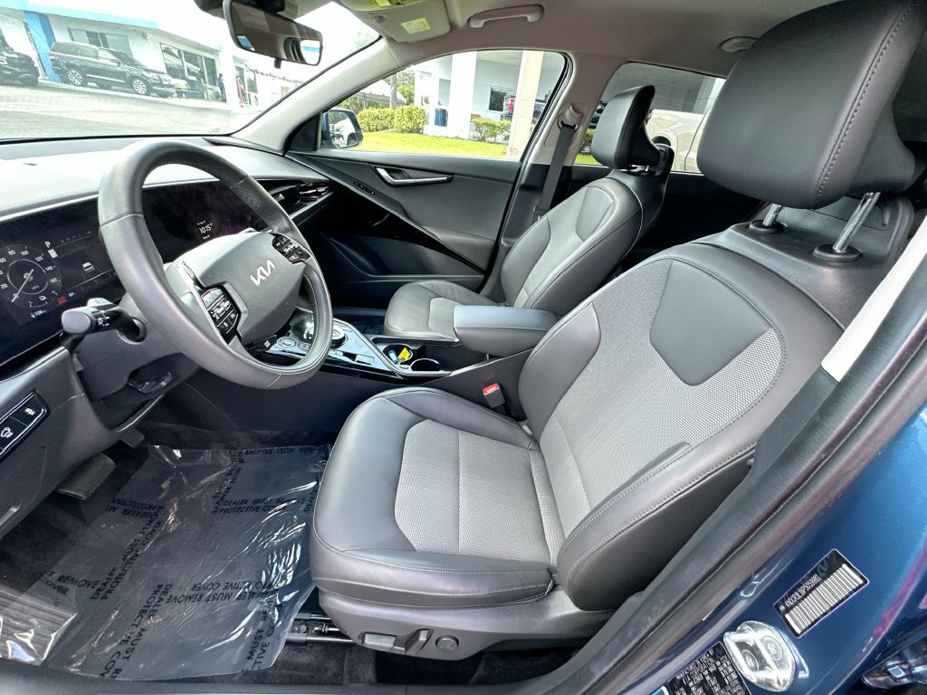 Used 2023 Kia Niro Wind FWD image 21